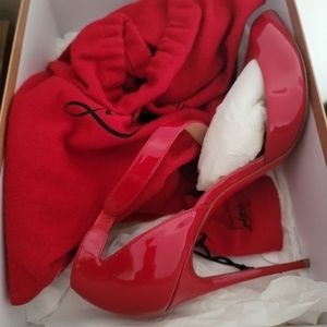 Militante 100 Patent Christian Louboutin Heels
